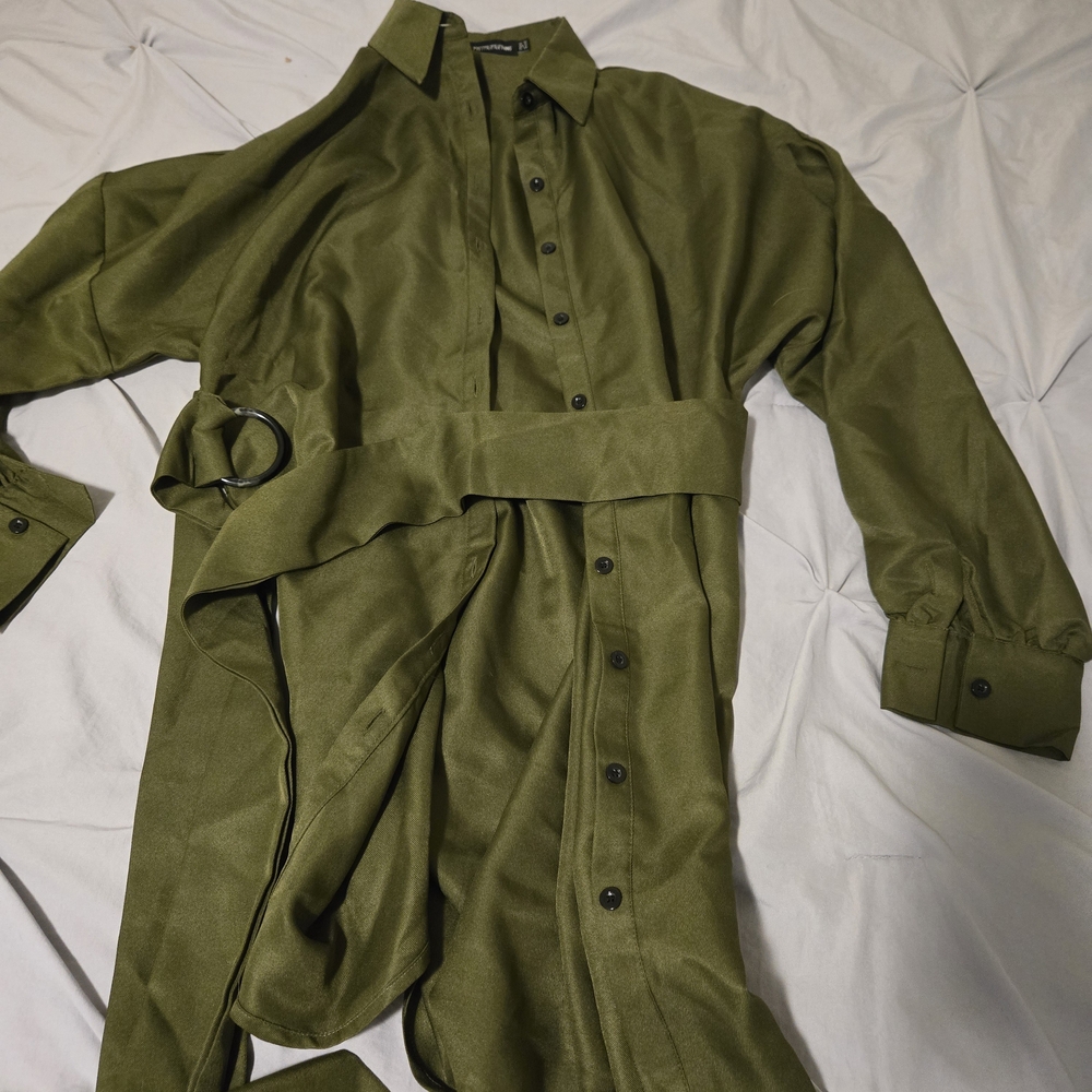 PrettyLittleThing Khaki Button-Up Shirt